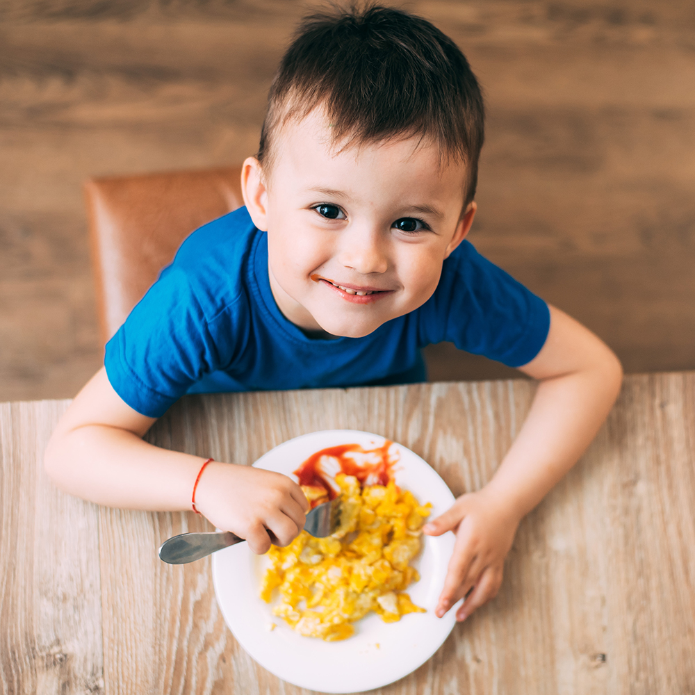 Your Child Enjoys Yummy & Nutritious Meals & Snacks